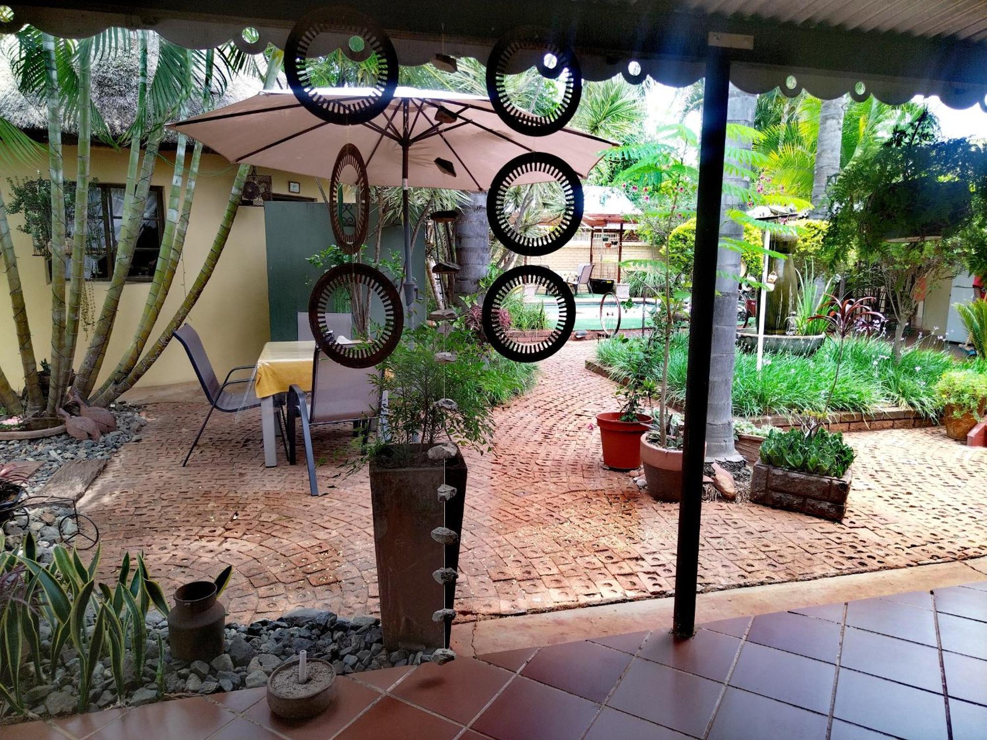 Africas Eden Guesthouse Mookgophong Eksteriør bilde