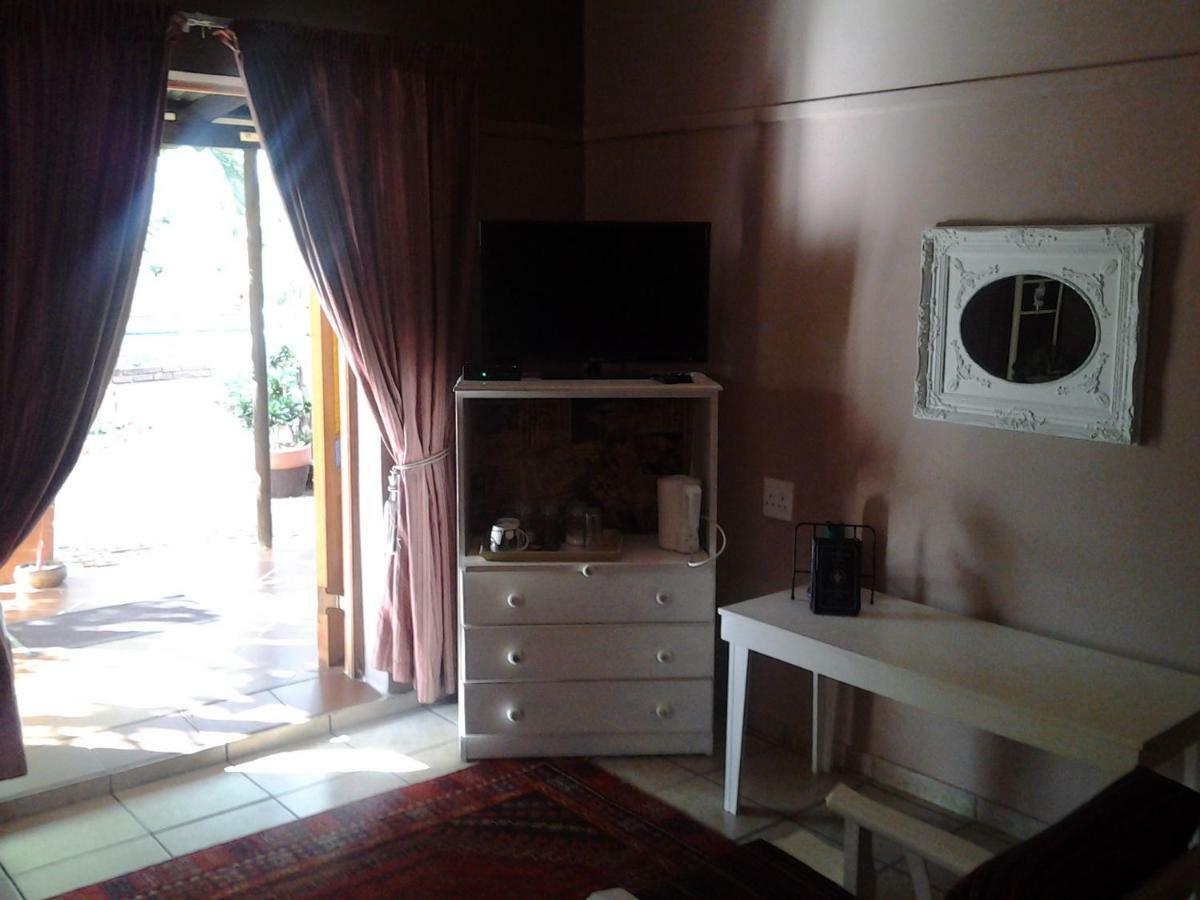 Africas Eden Guesthouse Mookgophong Eksteriør bilde